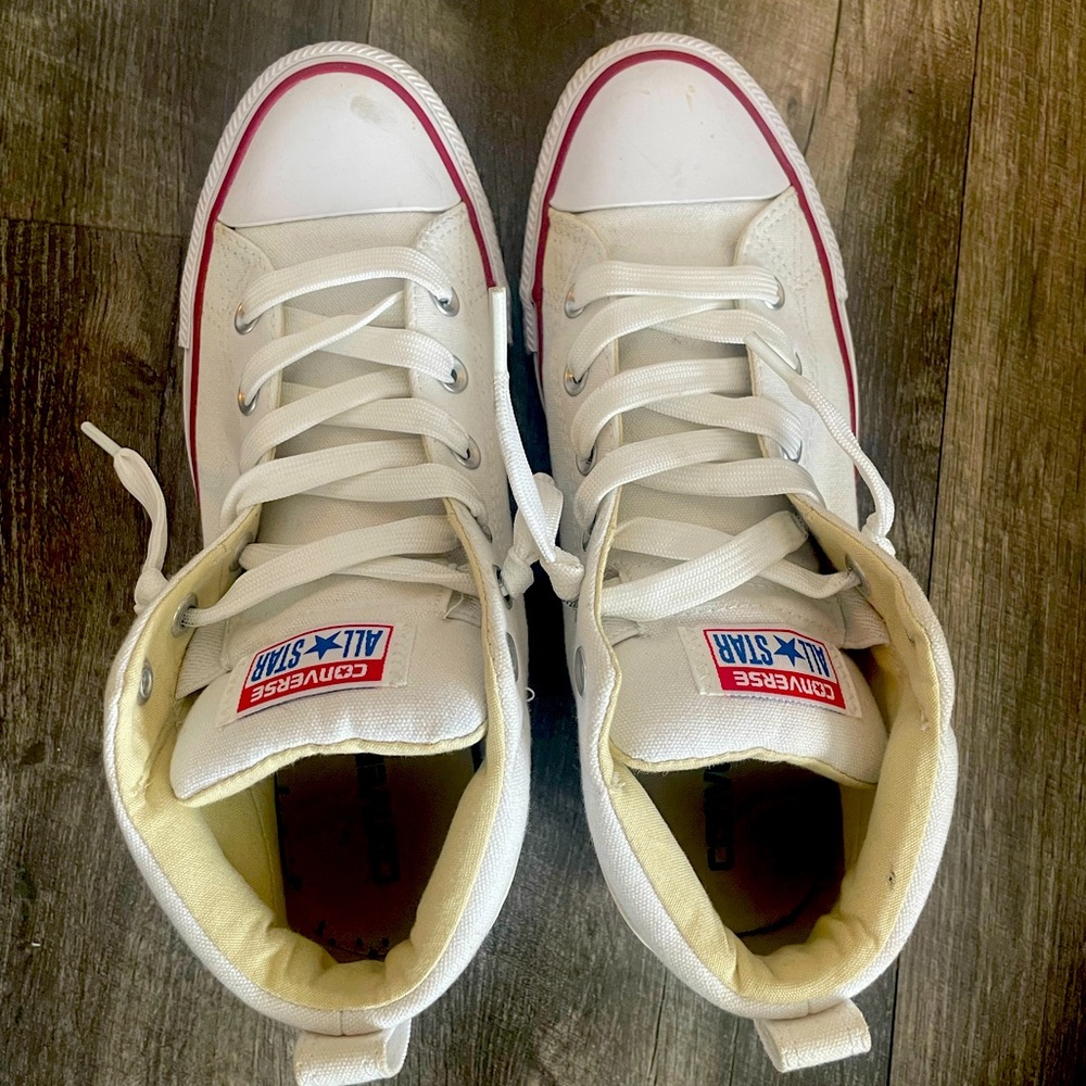 Unisex Converse high tops